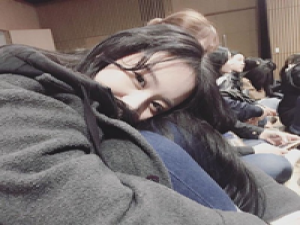 爱恨随意 情绪反反复复的闹腾，