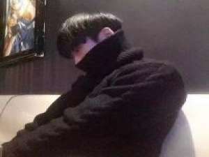 暖男 发了疯的抽烟，删了你