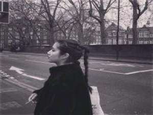 这个世上肯定有一个人