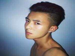 天后 她曾经划破手臂他心疼