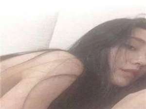 愿你眼中有光芒。 暗恋真的很苦，可是看