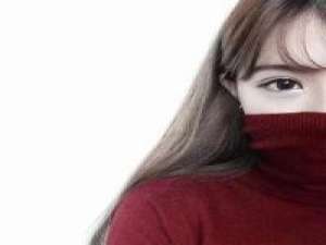 别做大魔王也别上战场少做痴情种没有好下场 你眼睛会笑，弯成一条