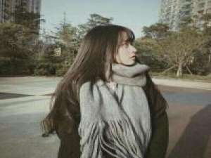 很高兴你能来 也不遗憾你离开 你的态度决定我的命运