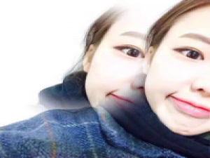 可爱迷人 深夜里的天空，就像是