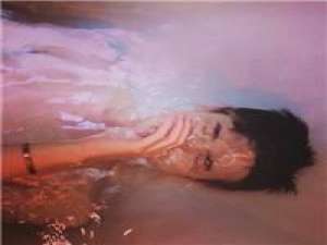 失去彼此之间应有的宽