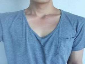 方 ヽ为了照亮夜空，星星