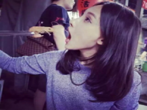 逗比暖女你爱么 只有拥有正能量，才会