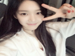 李薇儿 我要的爱情，不是你同