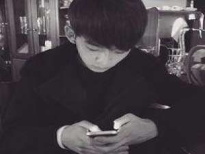 你永远也看不到背后泪