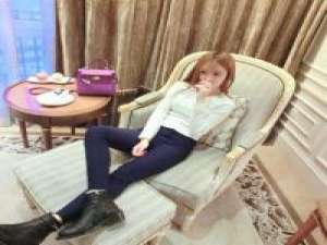 你别离开 别把我爱你当作你应该