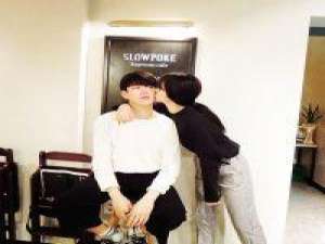 只能羡慕不能恨。 不喜争不喜抢围绕你的