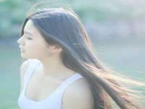 关系越好的人越怕眼神接触 不想你惊艳我年少时光