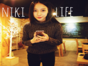 FYQ 回眸发现你 早就偷偷的学会把舍不