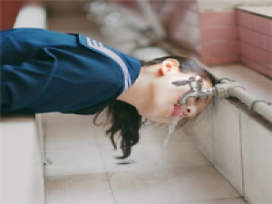 笑尽往事 你说你要给我蒙娜丽莎