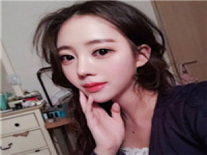 抓紧我 我随便长个痘痘就比你