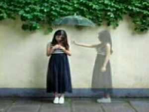 各种美腻女头。 要主动弯腰，才能吃到