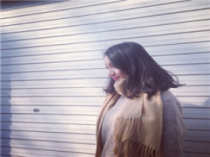 爱或者不爱 只有初恋爱的是别人，