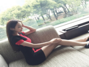 晚风吻尽荷花叶，任我