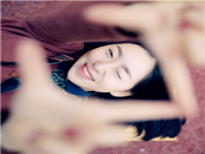 一千次回眸换来一擦肩