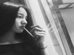 难过就一个人走来走去 逆风的方向，更适合飞