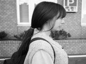 沐梓：共你熬一壶酒敬青春一醉方休 再简陋的校园里也有美