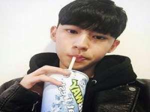 怎样喜欢你你才会感动到落泪然后拥抱我 你输的唯一原因就是与