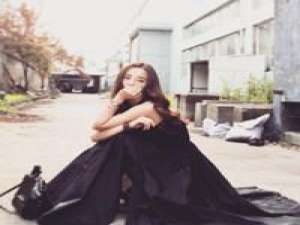 天真岁月不忍欺，青春