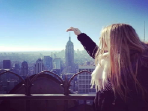 still alive 就算嘴巴再硬，难受时