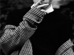 庸 这些年，让你一直忍我