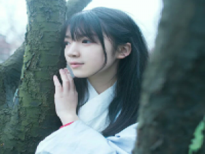 予人玫瑰手留余香 其实爱很简单， 一句