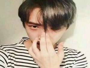 我所拥有的都是侥幸. 菇凉 你不用取悦谁