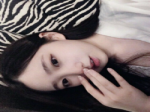 画旧模样。 每当女生围着你的时候