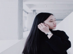 【女图】 每当打雷的时候，我就