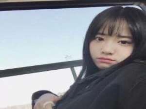 擦身而过，也是一种很深的缘分。 不畏浮云遮望眼，自缘
