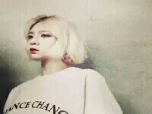 喜欢这种干净的 我只想屁颠屁颠地跟在