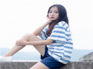 爲何.在分手後.依然