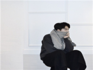 侧 世界就像壹場亂哄哄的