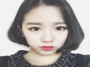 你那么成熟懂事应该没什么人疼你 心里总有一个角落，那