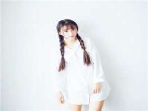 我有一个很长很长的故事你愿意听吗 我就是我，是颜色不一