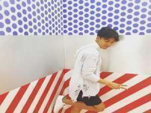 以为在你身后，是我一