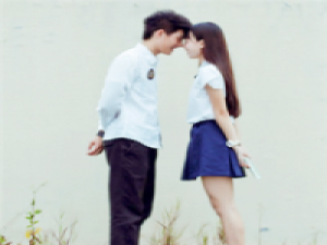 shining star1 她不敢去面对你，但我