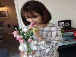 孤独终老 我哪有权利吃醋啊。我