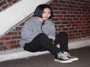 陆清风の踏尽春秋. 思绪凌乱的时候会说平