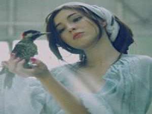 其实我比你想象的更坚强 莪凶迩后还能对迩笑说