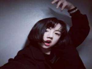 爱了又何必要四处张扬