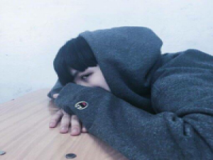 贼人 我们始终都在练习微笑