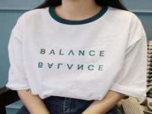 流浪的人、唯有故事和酒。 不要跟我说空空的承诺