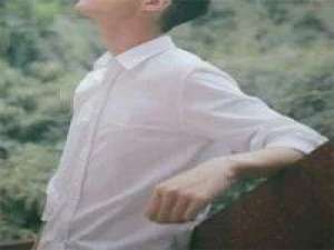 喜 谁在陪着你 应是和我