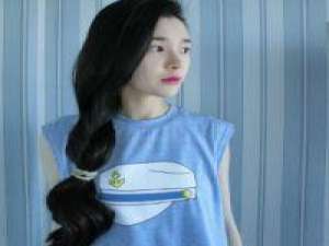 爱情有时侯脆弱得像一