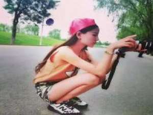 腻颜 我是怪人听歌会流泪想